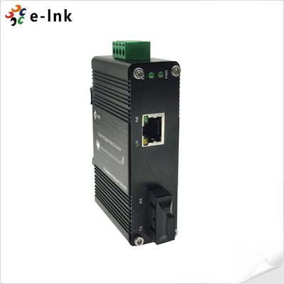 Mini Industrial 100BASE-FX do 10/100BASE-T 60W PoE++ Media Converter
