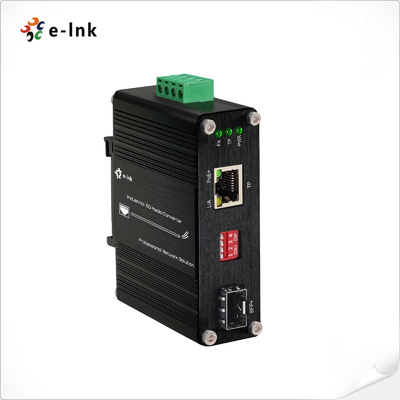Mini Industrial 10G/5G/2.5G/1G/100M 802.3at do 10GBASE-X SFP+ Media Converter
