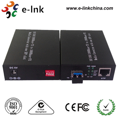 Konwerter mediów Gigabit Ethernet 10/100/1000M, gniazdo SFP z przełącznikiem DIP